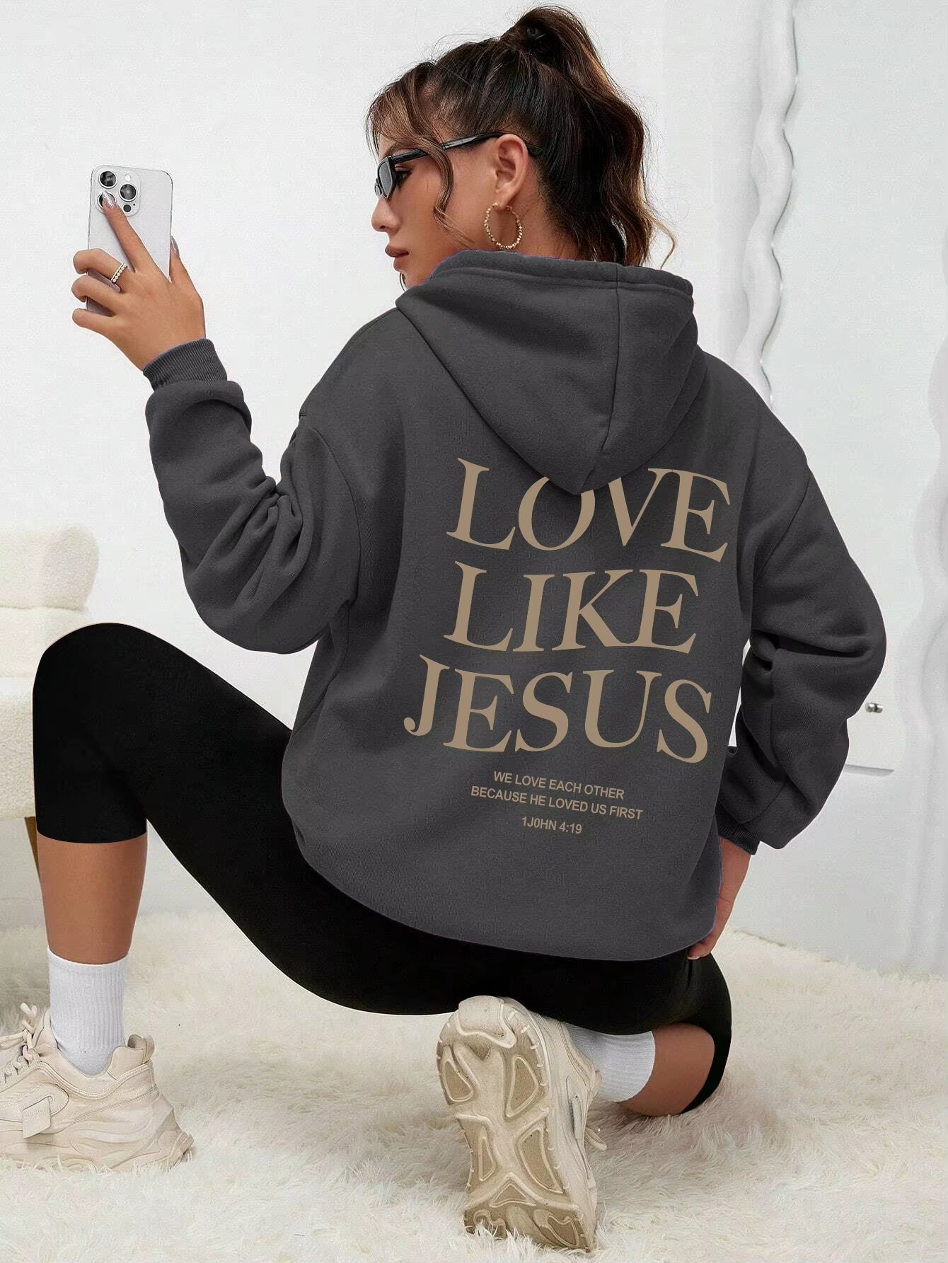 Love like Jesus Hoodie